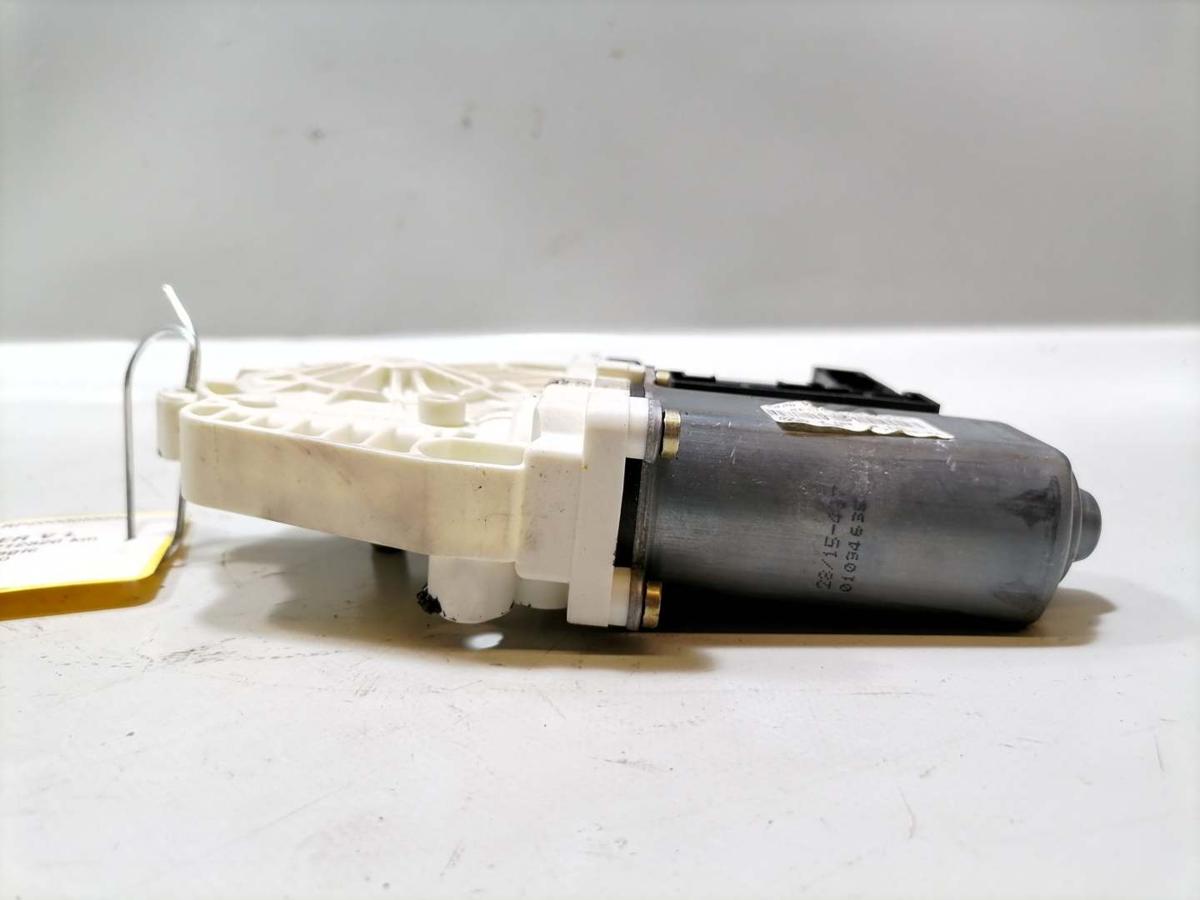 VW Golf 5 original Fensterhebermotor vorn links Bj.2004